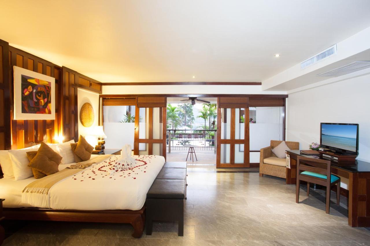 Baan Yin Dee Boutique Resort Phuket - Sha Plus Patong Exterior photo